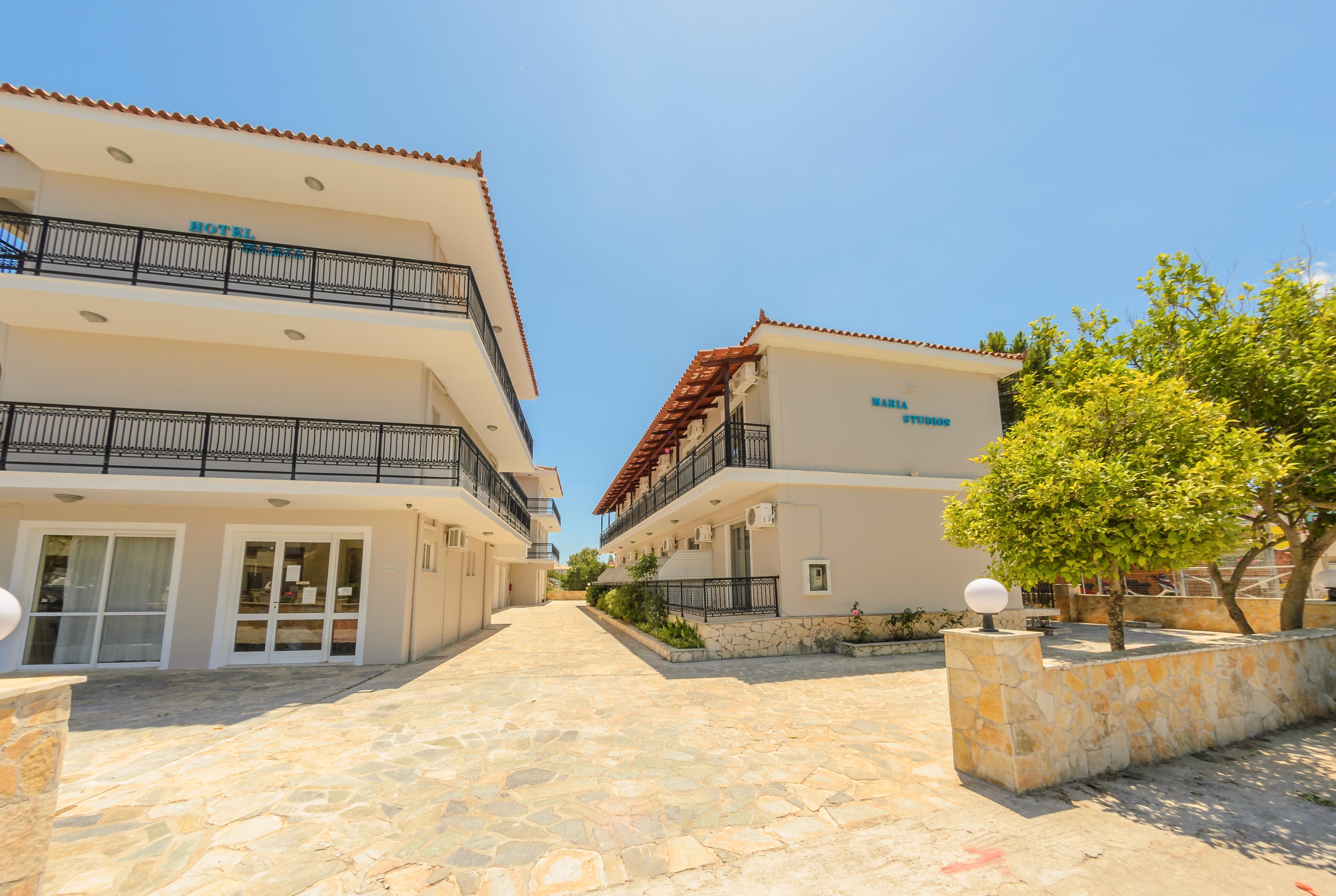 Karras Hotel