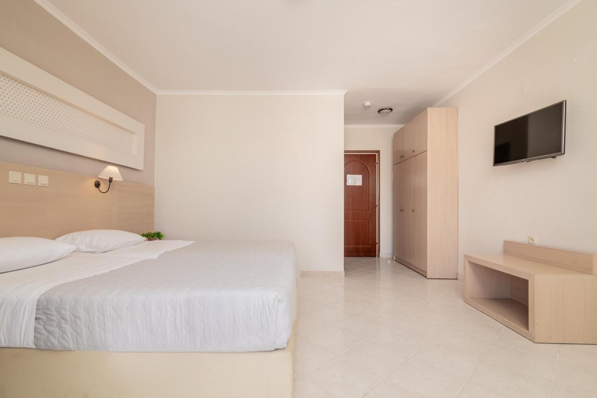 Karras Hotel 4*